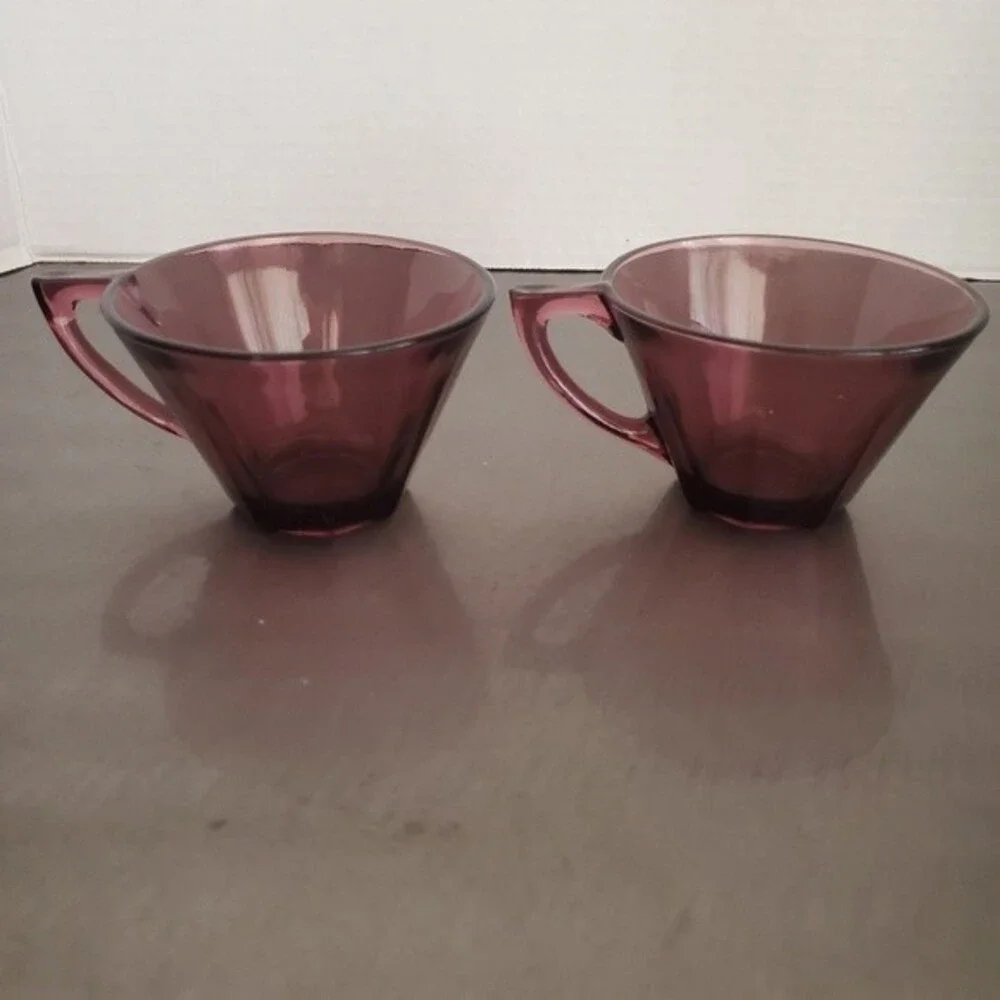 Vintage Hazel Atlas Moroccan Amethyst Purple Glass Cups USA Set of 2